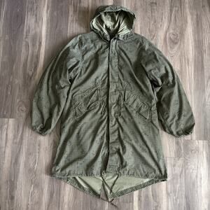 Vintage US Army Fishtail Parka Military Night Desert Camo Jacket With Liner Sz M